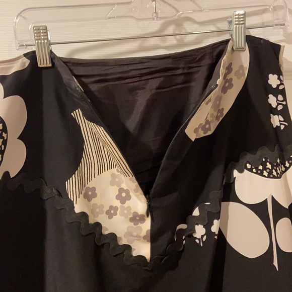 Nanette Lepore Silk Skirt Size 8 - Picture 10 of 15